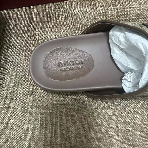 Gucci Brown Monogram Slippers - Picture 4 of 6
